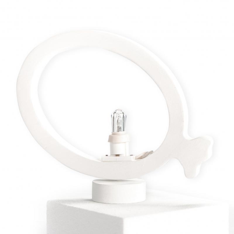 Lampada da tavolo o parete in legno PALLONCINO 21x21 cm LUMINARIA d'arredo pugliese - Lampadina Bianco Freddo del brand Lupia, categoria: Artigianato salentino > Luminarie Salentine > Luminaria, disponibile su Vorreishop.