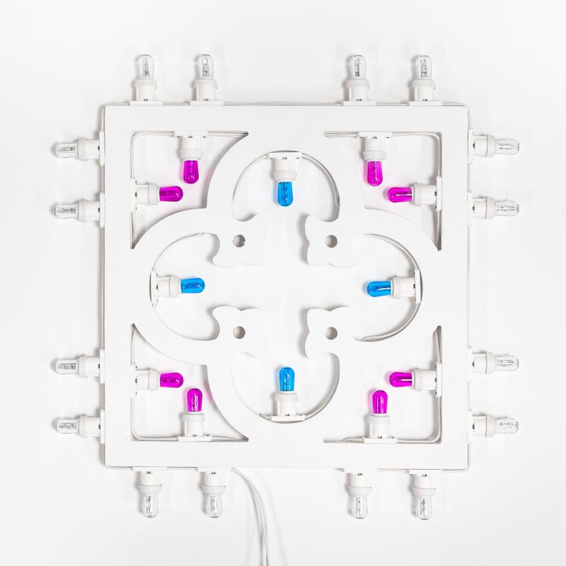 Lampada da Parete in Legno CEMENTINA SALENTINA Grande 52x52 cm LUMINARIA d'arredo pugliese 28 lampadine - Lampadine Colorate del brand Lupia, categoria: Artigianato salentino > Luminarie Salentine > Luminaria, disponibile su Vorreishop.