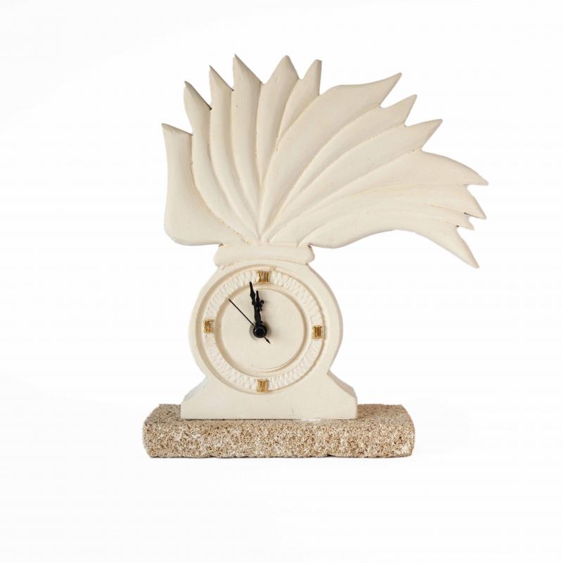Orologio Arma dei Carabinieri Crest scultura decorazione bomboniera in Pietra Leccese salentina misure 28 x 22 cm del brand Maestro d'arte De Iaco Alfredo, categoria: Artigianato salentino > Pietra leccese e carparo > Lampade e Orologi.