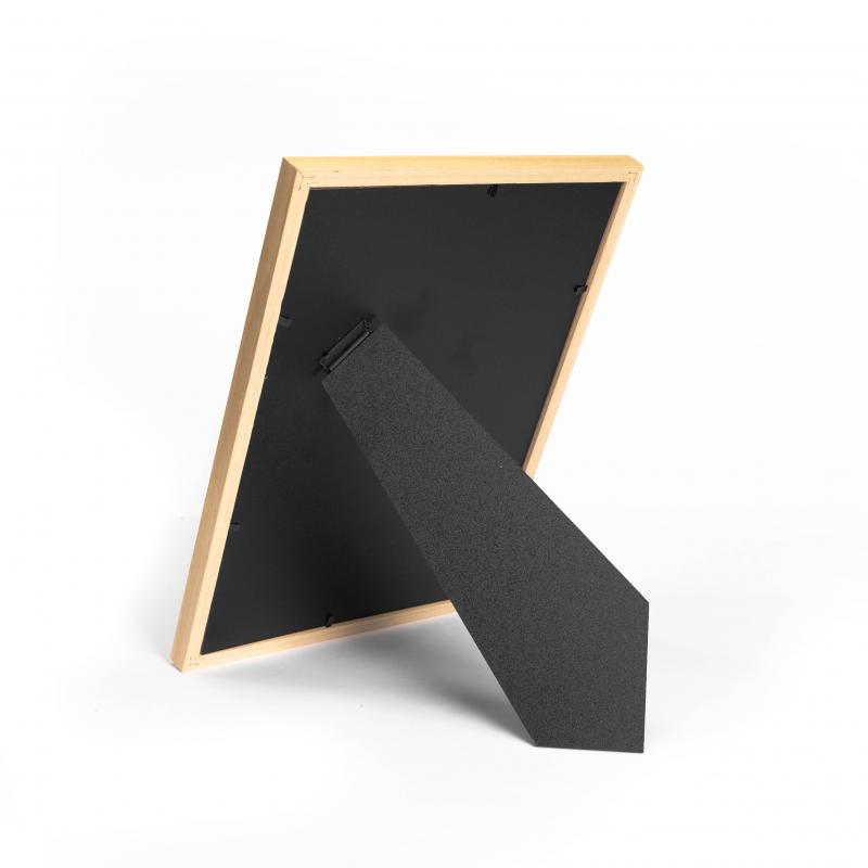 Set 3 pezzi SCHIENALE UNIVERSALE portafoto quadretti da tavola con cerniera scorrevole in fibra di Legno laccato Nero - 24x30 del brand Lupia, categoria: Arredo e decorazioni > Cornici e Portafoto > Cornici portafoto da tavolo.