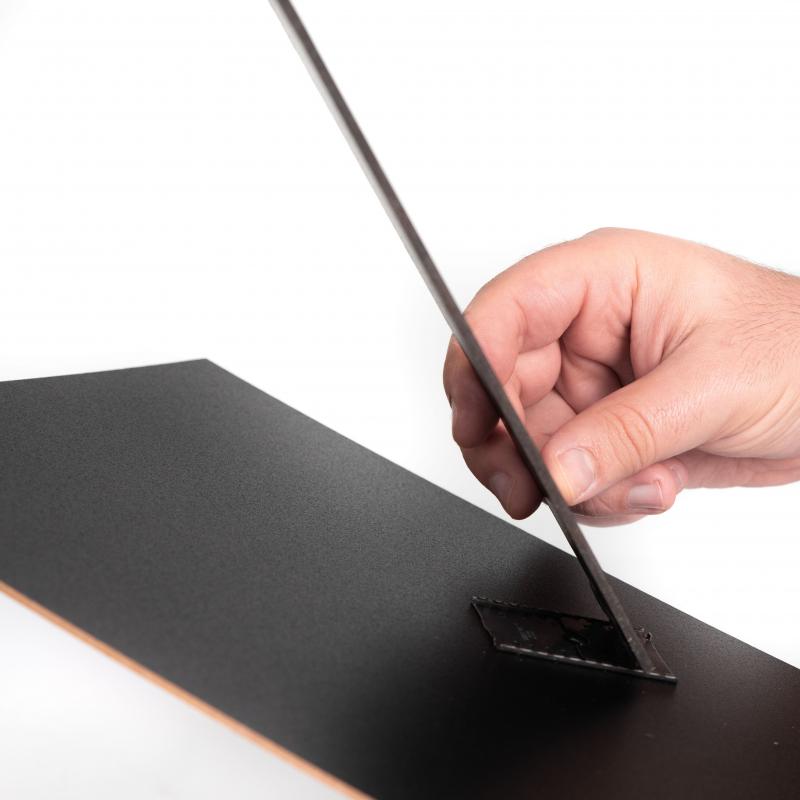 Set 3 pezzi SCHIENALE UNIVERSALE portafoto quadretti da tavola con cerniera scorrevole in fibra di Legno laccato Nero - 10x15 cm del brand Lupia, categoria: Arredo e decorazioni > Cornici e Portafoto > Cornici portafoto da tavolo.