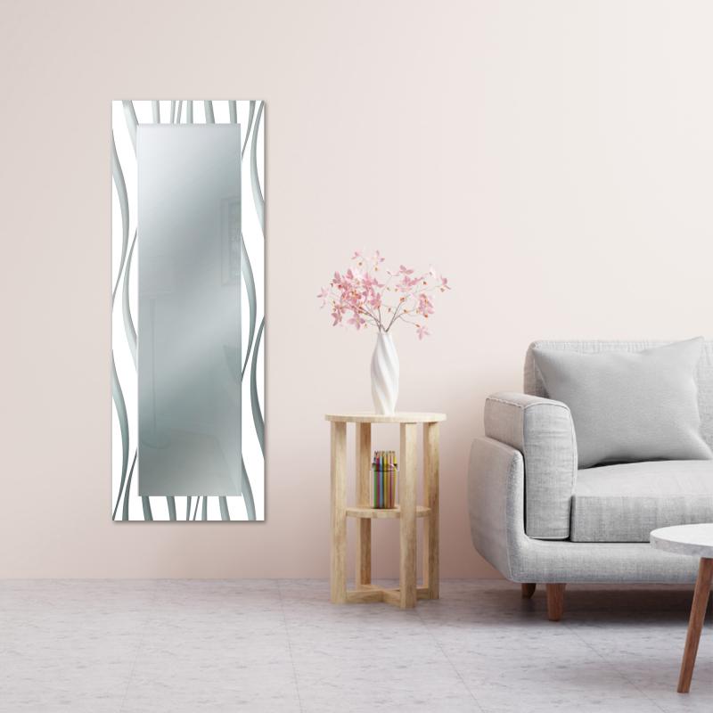 Specchio da parete lungo moderno Mirror Fantasy LEVITATION 44x127 cm con cornice stampata del brand Lupia, categoria: Complementi d'arredo > Specchi e specchiere > Specchi da parete.