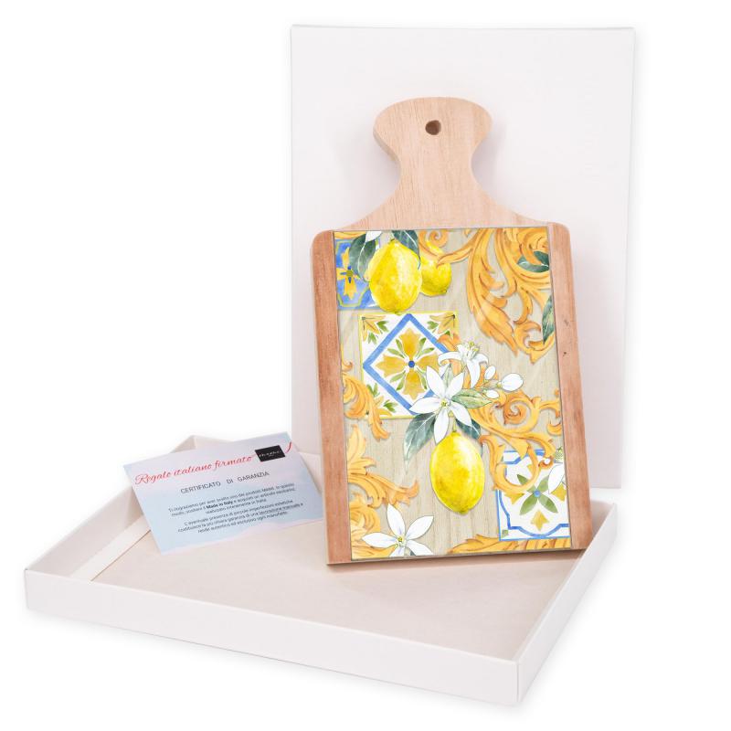 Bomboniera con Scatola bianca TAGLIERE in legno con vetro stampato LIMONI E ACANTO 12x21 cm, idea regalo per Matrimonio Cresima Comunione Battesimo Anniversario Compleanno del brand Lupia, categoria: Idee regalo e bomboniere > Bomboniere > Bomboniere Taglieri decorativi, disponibile su Vorreishop.
