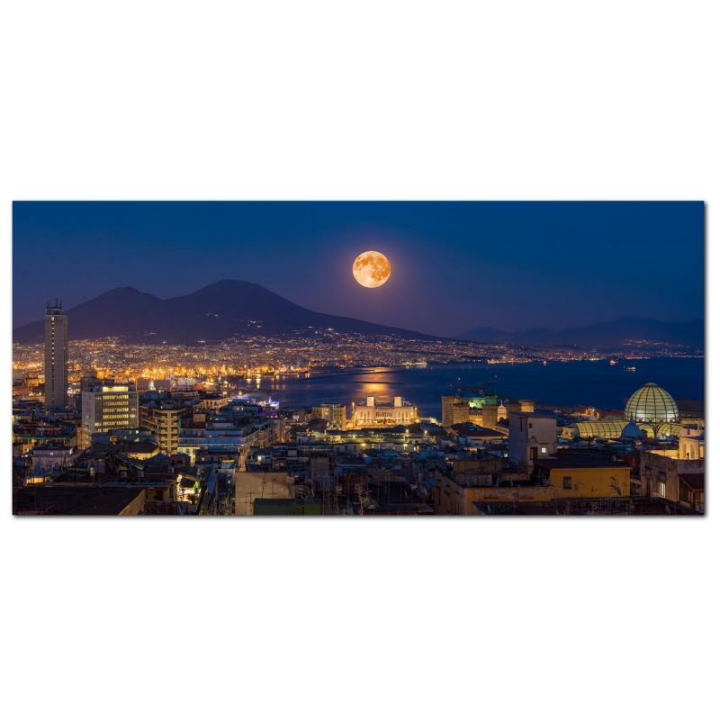 Lupia - Quadro moderno su Tela Canvas DEEP 65X143 cm, con paesaggi e localismi italiani, per casa, soggiorno, capezzale camera da letto, hotel, ufficio, NAPOLI - VESUVIO LUNA NOTTE            del brand Lupia, categoria: Arredo e decorazioni > Quadri e Tele > Quadri cittÃ  e Localismi, disponibile su Vorreishop.