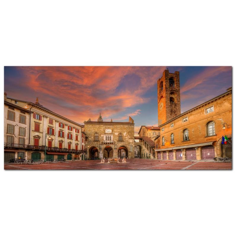 Lupia - Quadro moderno su Tela Canvas DEEP 65X143 cm, con paesaggi e localismi italiani, per casa, soggiorno, capezzale camera da letto, hotel, ufficio, BERGAMO - PIAZZA VECCHIA               del brand Lupia, categoria: Arredo e decorazioni > Quadri e Tele > Quadri cittÃ  e Localismi, disponibile su Vorreishop.