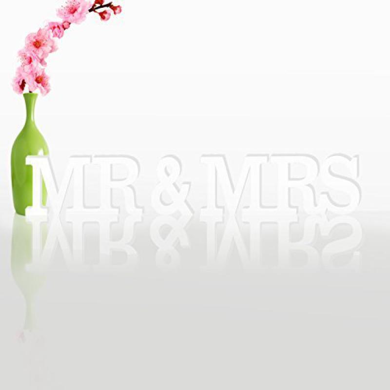 SCRITTA IN LEGNO 3D BIANCA WOODWRITE MR & MRS MISURE 50 x 10 cm SPESSORE 16MM del brand Lupia, categoria: Arredo e decorazioni > Decorazioni da parete > Scritte da parete, disponibile su Vorreishop.